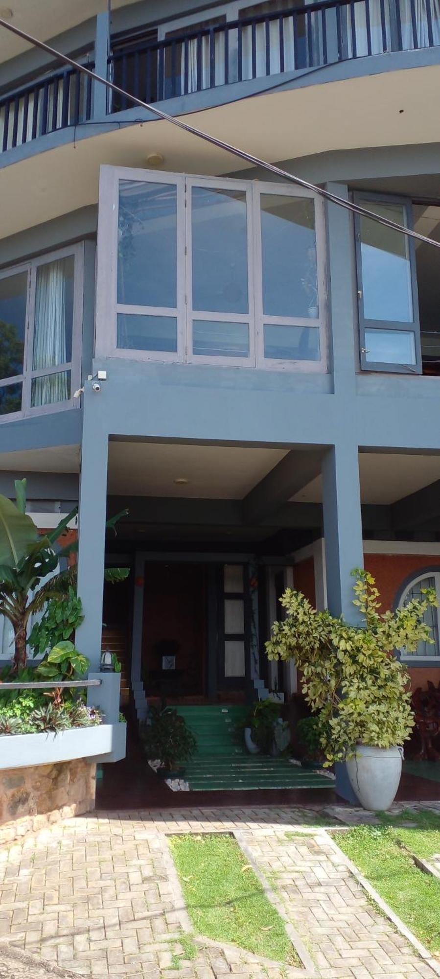 Lawan One Kandy Exterior photo